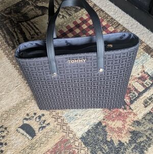 Tommy Hilfiger Black Logo Jacquard Tote